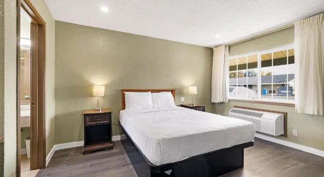 Двухместный номер Standard Safari Inn - Chico