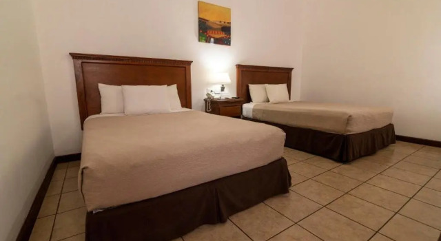 Двухместный номер Standard Hotel Cayman Suites