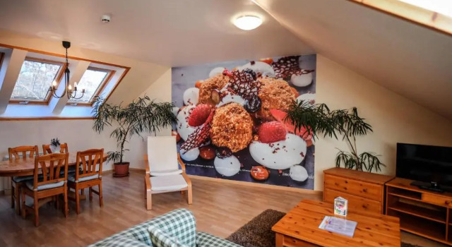 Семейные апартаменты Imola Udvarház Dessert Hotel