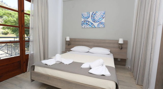 Astron Hotel, Book Hotel  
