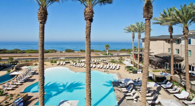 Номер Standard с балконом и с видом на океан Cape Rey Carlsbad Beach, a Hilton Resort & Spa