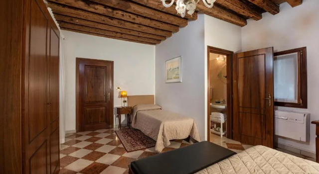Трёхместный номер Deluxe Anzolo Palace - Rooms & Apartments
