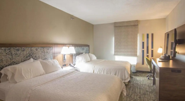 Четырёхместный номер Standard Hampton Inn Dayton/Huber Heights