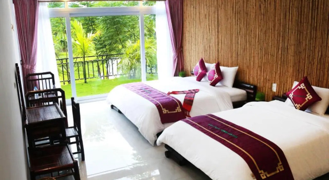 Семейный номер Deluxe с красивым видом из окна Mai Chau Sunset Boutique Hotel