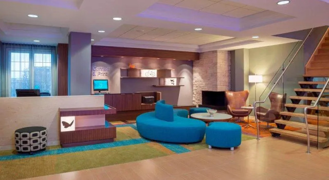 Двухместный люкс c 1 комнатой Fairfield Inn & Suites by Marriott Ottawa Kanata