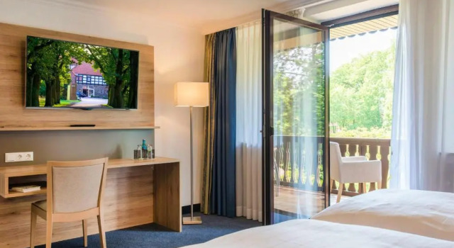 Полулюкс IDINGSHOF Hotel & Restaurant