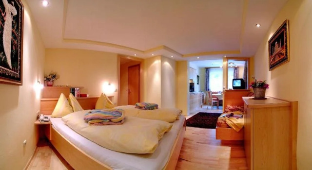 Ortnerhof, Rezerwuj Apartament Hotele w Salzburg z parkingiem, Parking