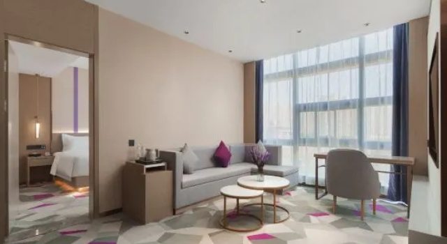Люкс Deluxe Lavande Hotel (Karamay City Government No.1 Well Branch)