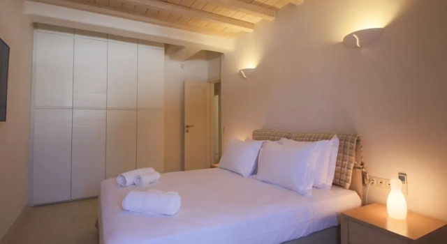 Bluewave Villa