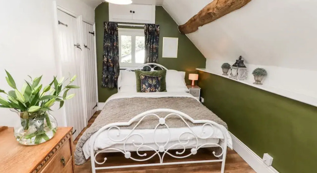 Old Pump Cottage