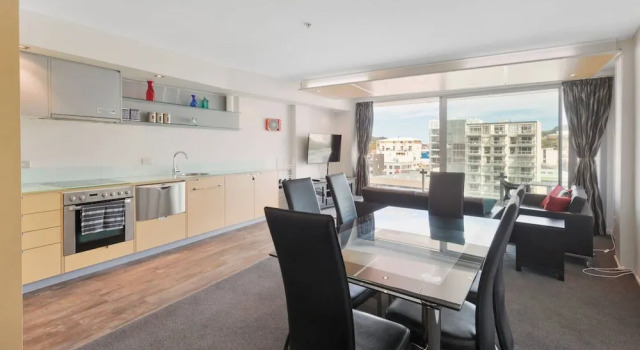 Апартаменты с 2 комнатами с балконом Awesome Central Wellington Apartment