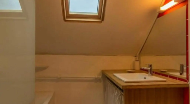 Charmante maison de paludier à Guérande, proche mer, jardin, tyrolienne, WIFI, Canal+, équipements bébé - FR-1-306-1102, Book Hotel Guérande Loire-Atlantique