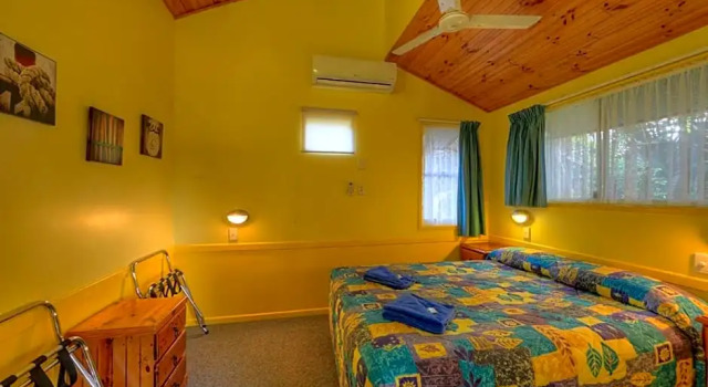Sunlover Lodge, Брондау Қонақ үй Kinka Beach Southern Great Barrier Reef
