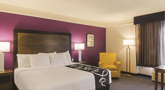 Двухместный номер Standard La Quinta Inn & Suites by Wyndham Denver Airport DIA
