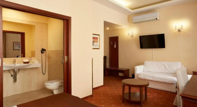 Deluxe Doppel Zimmer FLEUR DE LIS HOTEL