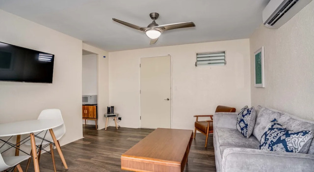 Номер Standard c 1 комнатой Aloha Suites Waikiki