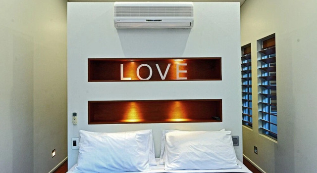 Absolute on Newell Luxury Beach House