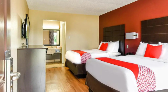 Четырёхместный номер Standard OYO Hotel Tyler Northwest Mineola Hwy