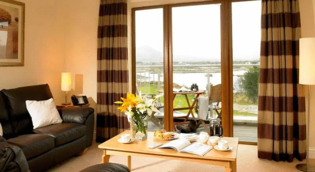 Апартаменты Goldens Cove Apartments at Sneem Hotel