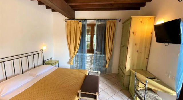 Tenuta La Lupa Country Hotel
