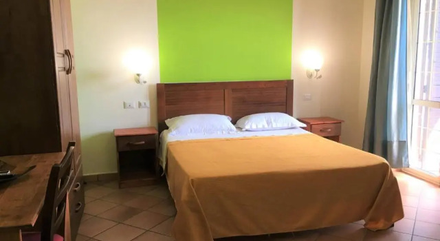 Il Melograno, Book Hotel Nicotera Calabria