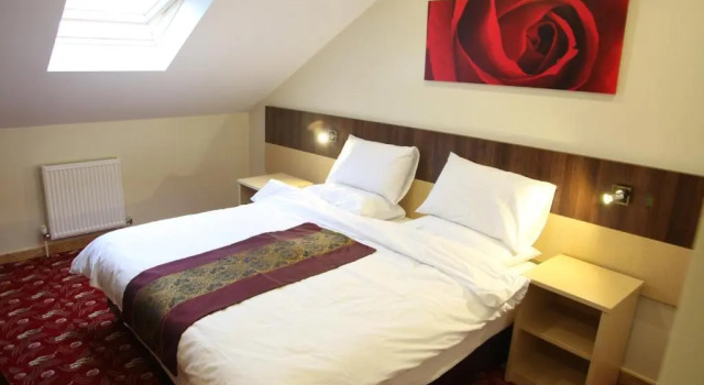 Одноместный номер Standard Cambridge Hotel
