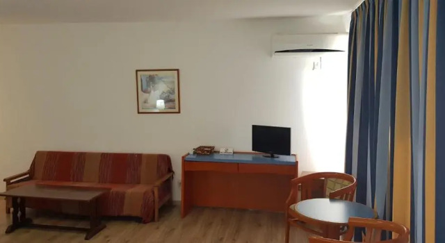 Семейная студия Petalmo City Apartments