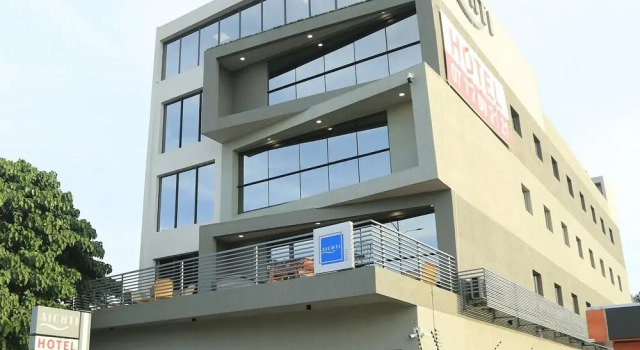 Aichti Hotel, Rezervasyon Otel Abidjan havuzlu oteller, Yüzme Havuzu