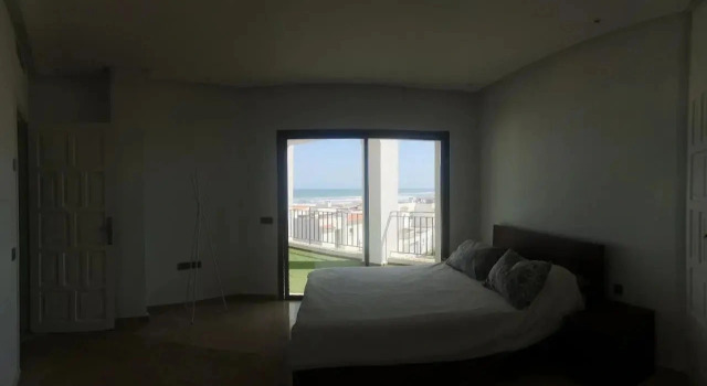 Magnifique Penthouse 140m2 de terrasse vue mer, Book Lejlighed Hoteller i Doukkala-Abda med pool, Swimmingpool