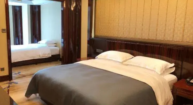 Семейный люкс Wyndham Zhuji West