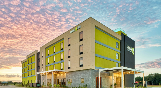 Home2 Suites by Hilton Batesville, Rezerwuj Hotel Hotele w Batesville z parkingiem, Parking