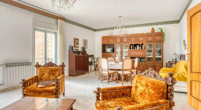 Posh Home in Santa Caterina Villarmosa near Nature Reserve, Book Vacation Home Hotels in Sicily with Parking, Parking