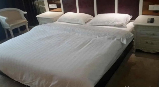 Yumen Island Hotels&Resorts, Varaa Hotelli Panzhihua Sichuan