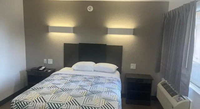 Двухместный номер Standard Motel 6 Denton, TX - UNT