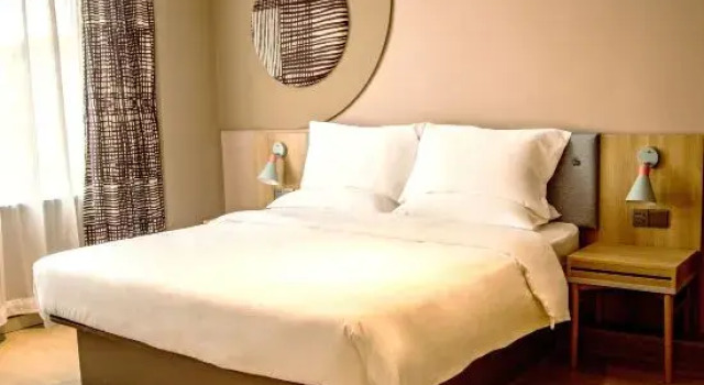 Люкс EASE•HOTEL | Homeinn Ease Hotel (Huanghua Municipal Government)