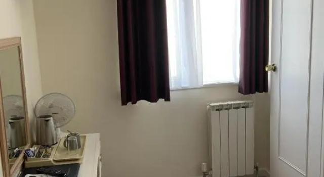 Одноместный номер Standard Marina Metro Hotel