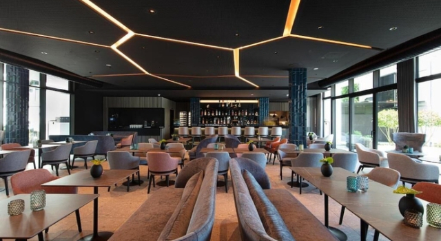 Hotel & Resort Luxury Suites