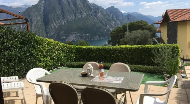 Апартаменты Irina’s house with view on like and swimming pool
