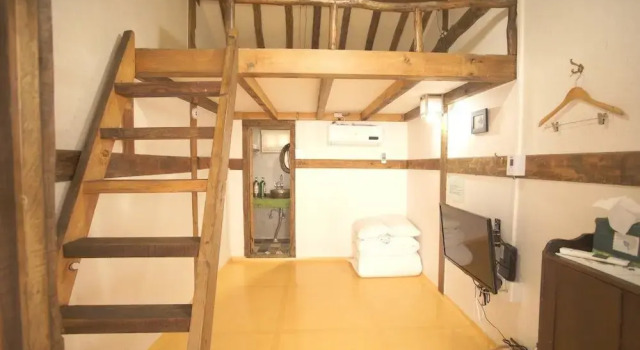 Nokwon Guesthouse, Забронировать Отель Чонджу Чолла-Пукто, рядом с Конфуцианская школа хянгё в Чонджу
