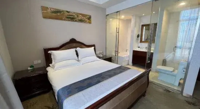 Люкс Executive Nanjing Zhenbao Holiday Hotel