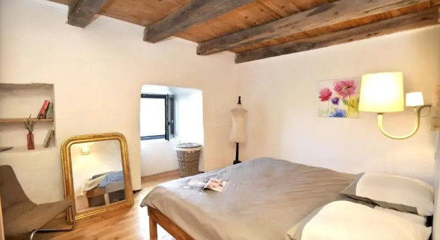 House With 4 Bedrooms in Saint-georges-de-lévéjac, With Wonderful Moun, Rezervasyon Otel Massegros Causses Gorges 