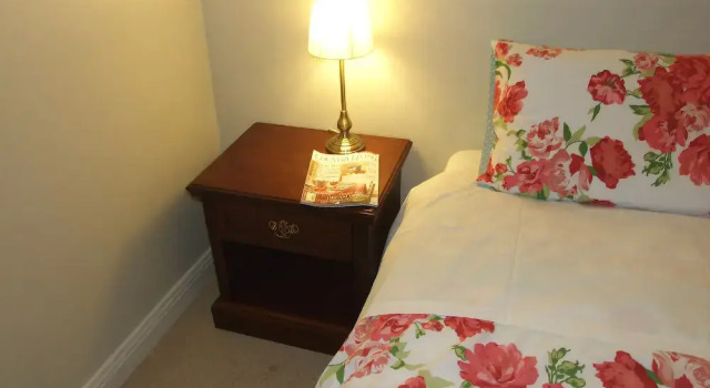 Ballyderrin House, Buchen Sie Hotel Tullow Carlow County