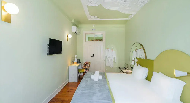 Четырёхместный номер Standard LR Guest House