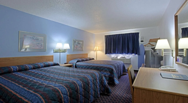 Americas Best Value Inn St. Joseph, Book Hotel Hoteller i St. Joseph med parkering, Parkering