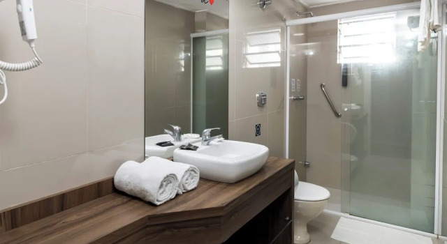 Семейный номер Standard с 2 комнатами с балконом Hotel Sibara SPA & Convenções