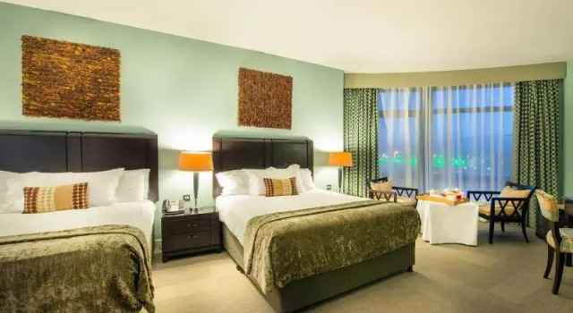 Одноместный номер Standard с красивым видом из окна Cork International Hotel