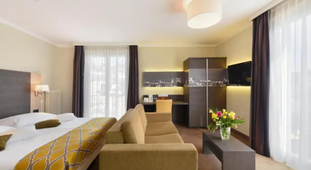 Трёхместный номер Standard с видом на город Hôtel Bellerive