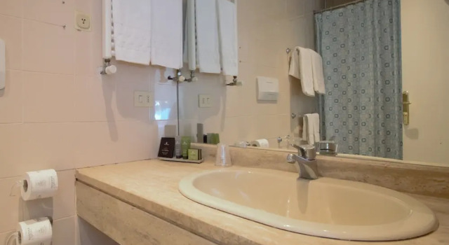 Двухместный номер Standard с балконом и с частичным видом на море Hotel Villa Portuso
