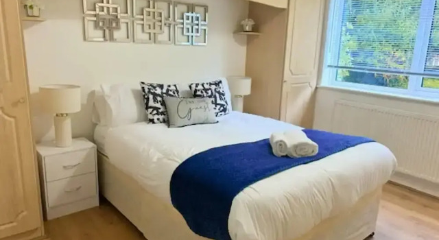 Bungalow - Sleeps 6 - Garden - Wheelchair Access, Varaa Lomakoti Mökit kohteessa Merseyside, Mökki