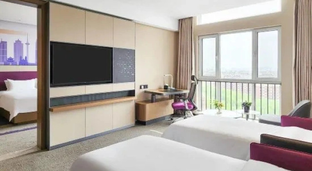 Семейный люкс Hampton by Hilton Tianjin Haijiao Park National Convention and Exhibition Center